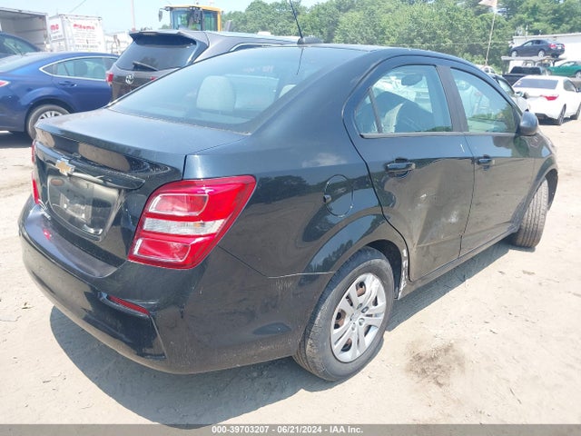 Chevrolet Sonic Ls Auto 2017 1G1JB5SG5H4142220 Image 4
