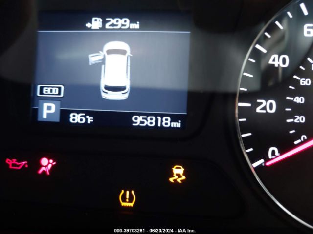 5XYPG4A39KG528529 KIA Sorento 2.4l L