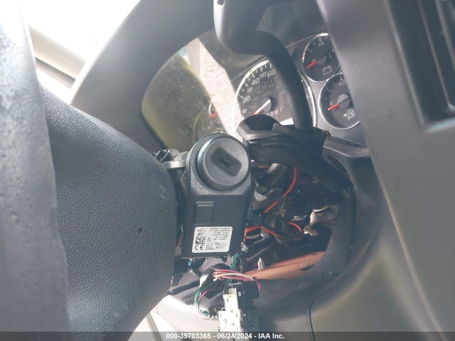 Chevrolet Express 2500 Work Van 2014 1GCWGFFA3E1104377 Image 11