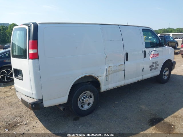 Chevrolet Express 2500 Work Van 2014 1GCWGFFA3E1104377 Image 4