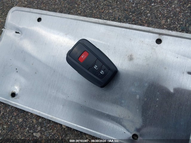 Toyota Prius Xle Awd-e 2022 JTDL9MFU9N3035324 Image 11