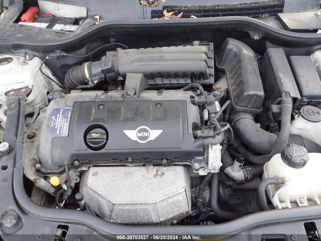 2011 MINI COOPER CLUBMAN WMWZF3C56BTY00167 Photo 9