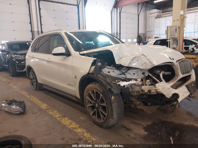 2018 5UXKT0C5XJ0V98587 main image