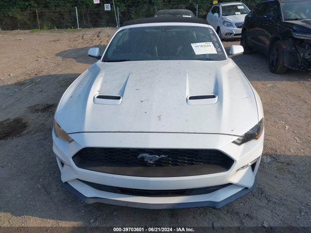 Ford Mustang Ecoboost Premium 2018 1FATP8UH7J5145490 Image 12