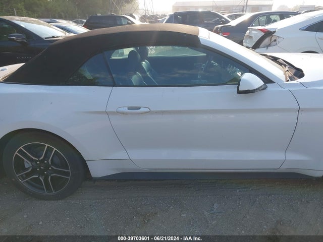Ford Mustang Ecoboost Premium 2018 1FATP8UH7J5145490 Image 13