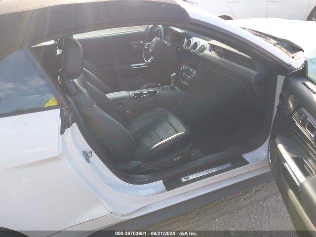 Ford Mustang Ecoboost Premium 2018 1FATP8UH7J5145490 Image 5