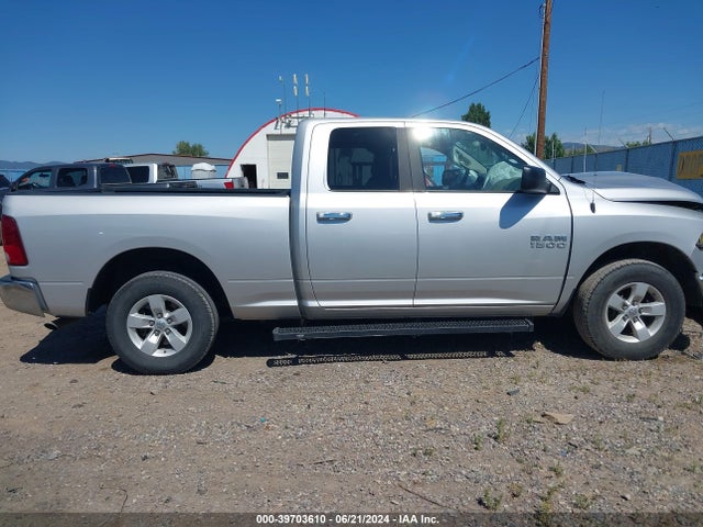 1C6RR7GG6HS792137 RAM 1500 Slt Quad Cab 4x4 6'4 Box