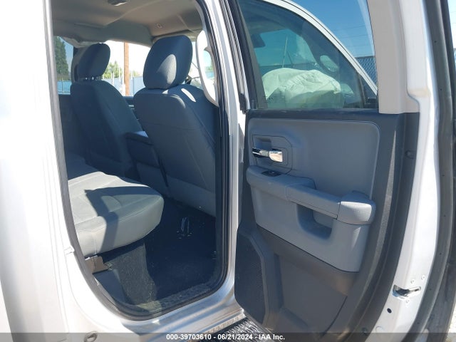 1C6RR7GG6HS792137 RAM 1500 Slt Quad Cab 4x4 6'4 Box