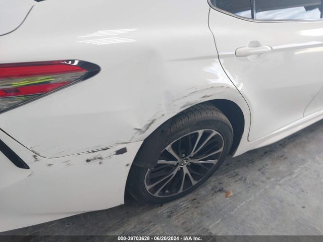 4T1B11HKXKU813421 Toyota CAMRY SE