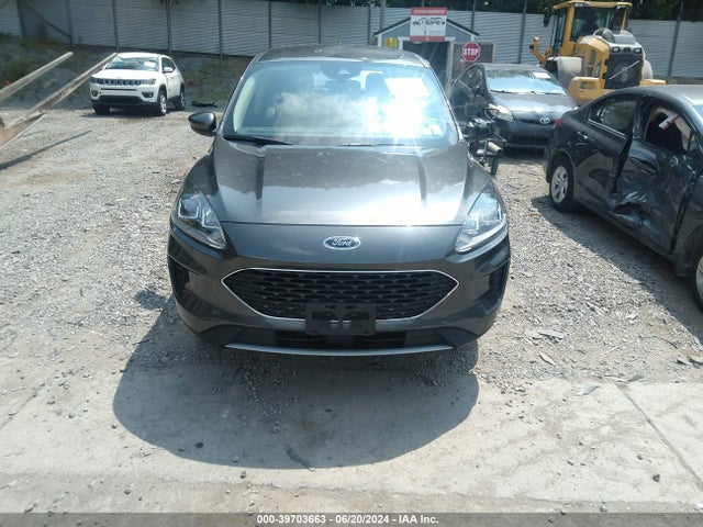 Ford ESCAPE SE 2020 1FMCU9G62LUC64121 Image 13