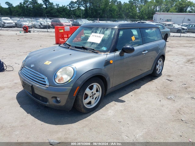 2010 MINI COOPER CLUBMAN WMWML3C58ATX38174 Photo 1