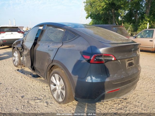 2023 TESLA MODEL Y 7SAYGDEE4PA197423 Photo 2