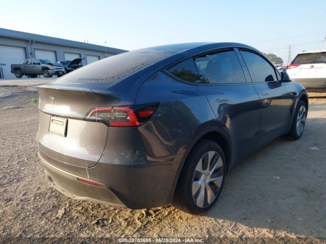 2023 TESLA MODEL Y 7SAYGDEE4PA197423 Photo 3