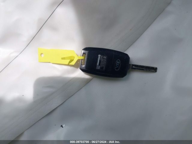 KNDJN2A26F7207770 KIA Soul
