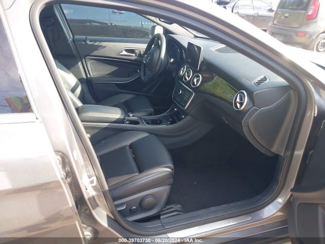 WDCTG4GB9GJ243411 Mercedes-Benz Gla 250 4matic