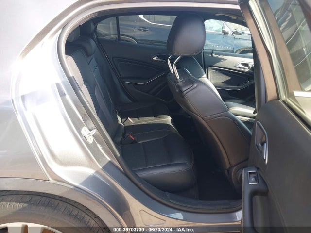 WDCTG4GB9GJ243411 Mercedes-Benz Gla 250 4matic