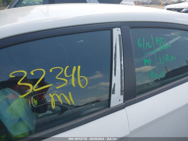 2C3CDXHGXPH529204 Dodge CHARGER GT
