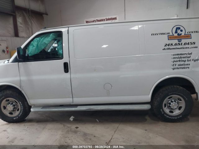 1GCWGAF77M1249962 Chevrolet Express Cargo Rwd 2500 Regular Wheelbase Wt