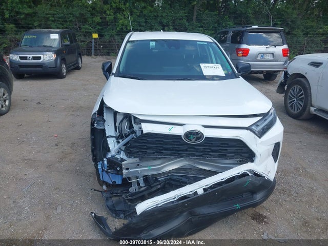 Toyota RAV4 LE 2024 2T3F1RFV0RC418308 Image 6
