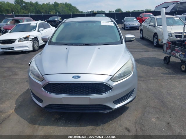 Ford FOCUS SE 2016 1FADP3F27GL249840 Image 12