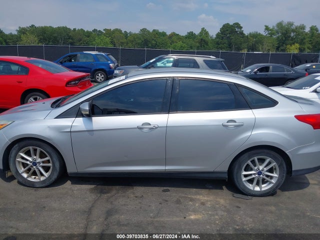 Ford FOCUS SE 2016 1FADP3F27GL249840 Image 14