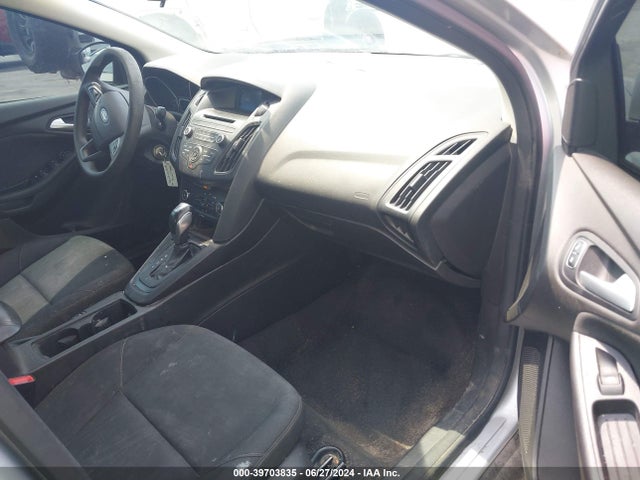 Ford FOCUS SE 2016 1FADP3F27GL249840 Image 5