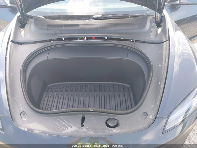 2024 TESLA MODEL 3 5YJ3E1EA0RF750616 Photo 9