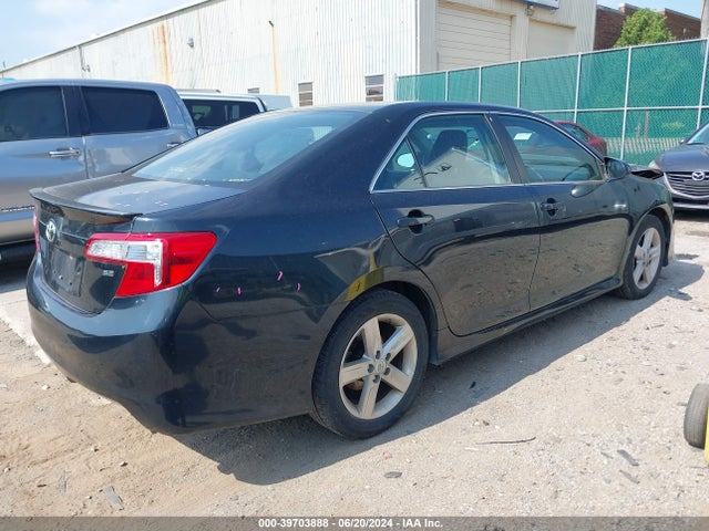 Toyota CAMRY SE 2014 4T1BF1FK6EU330971 Image 4