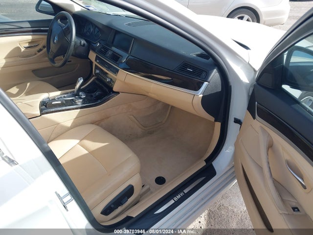 BMW 528I 2014 WBA5A5C59ED503448 Image 5
