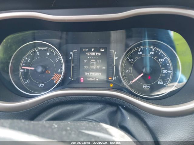1C4PJMCB9EW165193 Jeep Cherokee Latitude
