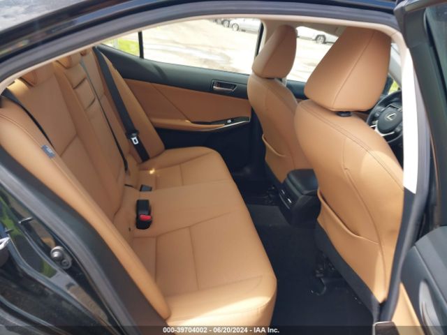 JTHBA1D27K5090517 Lexus IS 300