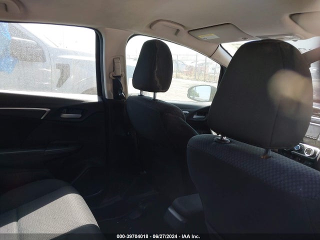 Honda FIT LX 2019 3HGGK5H46KM741834 Image 8