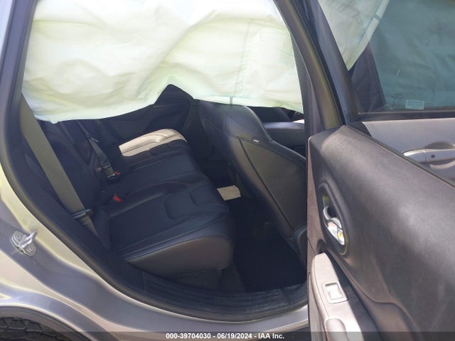 1C4PJMBX8KD472195 Jeep Cherokee Trailhawk Elite 4x4