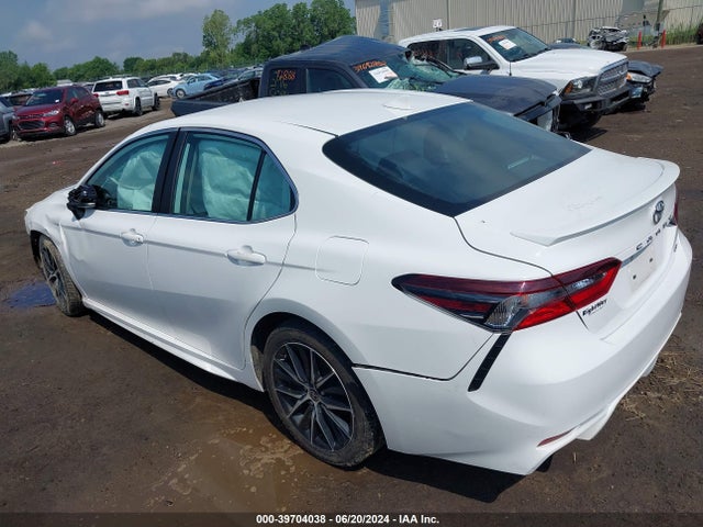 Toyota CAMRY SE 2021 4T1G11AK3MU467067 Image 3
