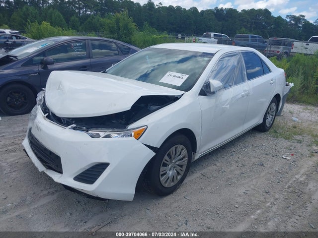 Toyota CAMRY LE 2014 4T1BF1FK6EU394198 Image 2