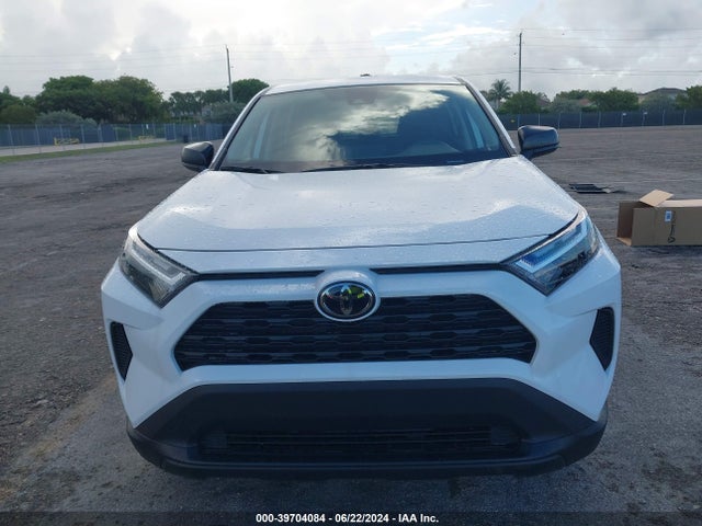 Toyota RAV4 LE 2024 2T3H1RFV3RW313155 Image 12