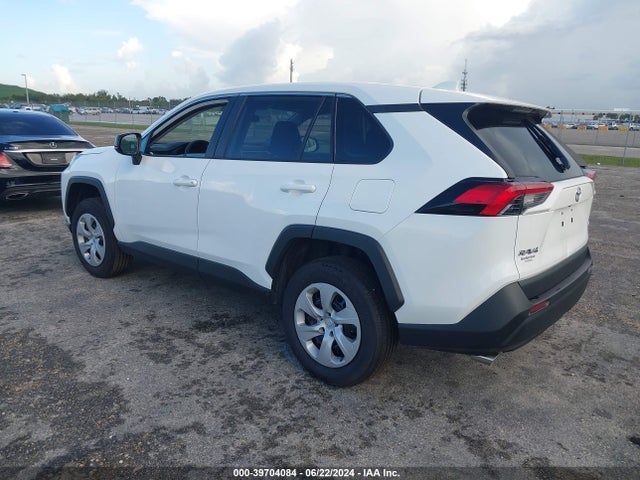 Toyota RAV4 LE 2024 2T3H1RFV3RW313155 Image 3