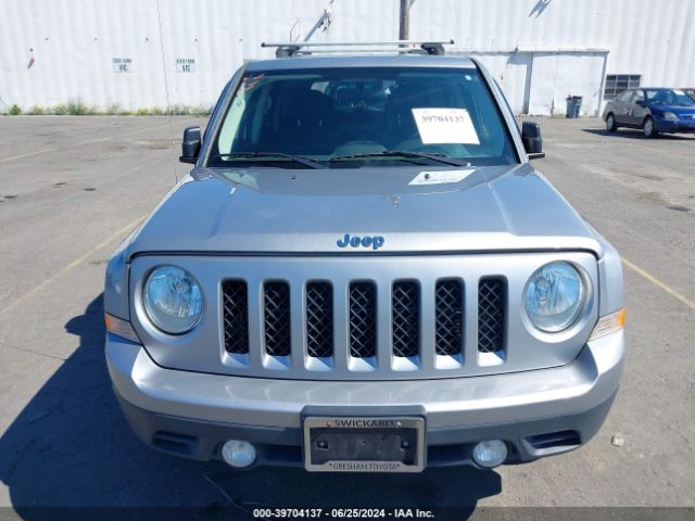 1C4NJPBB6FD171945 Jeep Patriot Sport