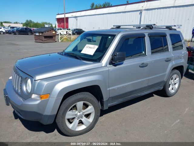 1C4NJPBB6FD171945 Jeep Patriot Sport