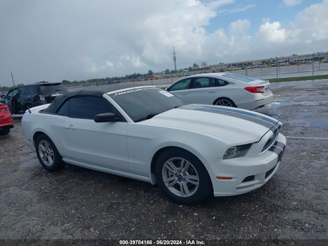 2014 1ZVBP8EM6E5266676 main image