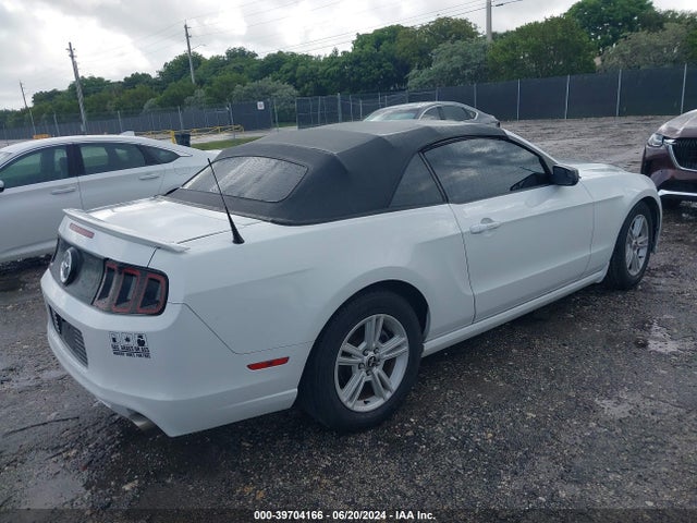 Ford Mustang V6 2014 1ZVBP8EM6E5266676 Image 4