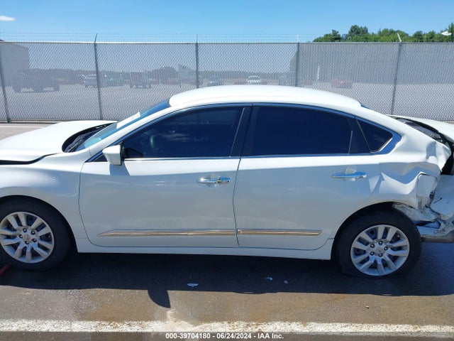 Nissan Altima 2.5 S 2014 1N4AL3APXEN341771 Image 15