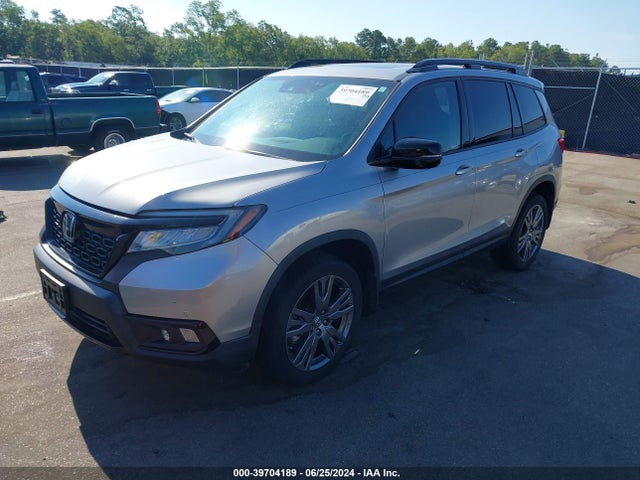 Honda Passport Elite 2019 5FNYF8H00KB013887 Image 2