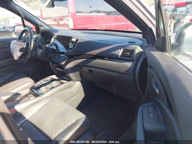 Honda Passport Elite 2019 5FNYF8H00KB013887 Image 5