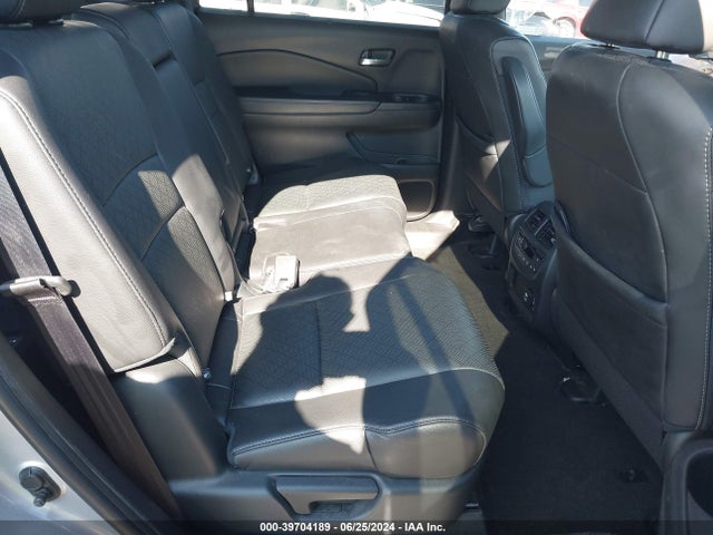 Honda Passport Elite 2019 5FNYF8H00KB013887 Image 8