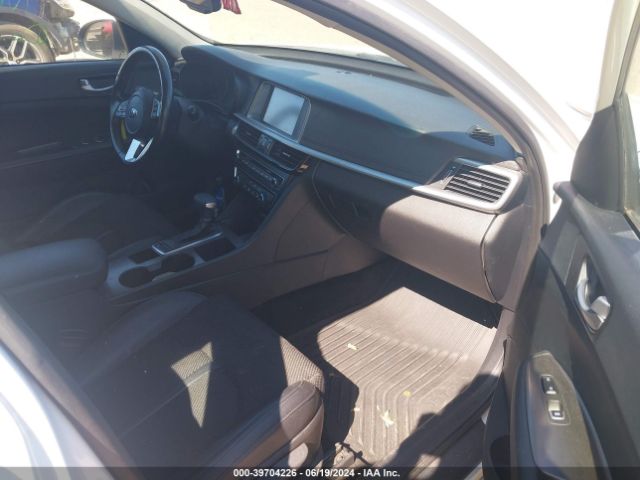 5XXGT4L38KG321787 KIA Optima S