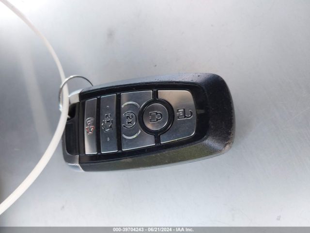 3FA6P0PUXHR129735 Ford Fusion Energi Se Luxury