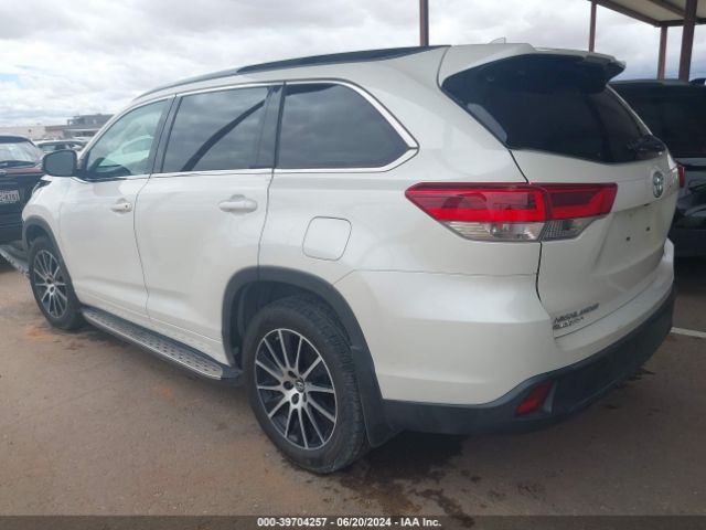 5TDKZRFH5HS522888 Toyota Highlander Se