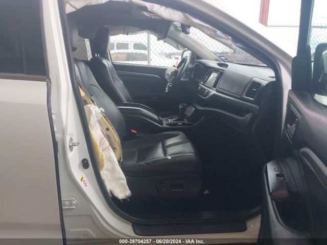 5TDKZRFH5HS522888 Toyota Highlander Se