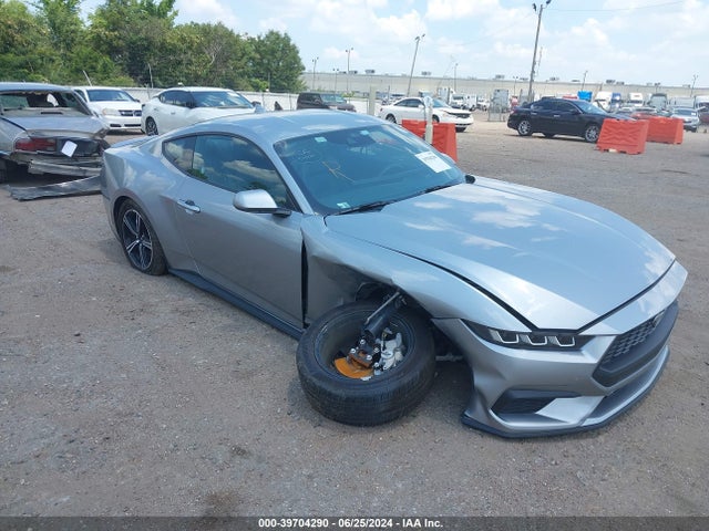 2024 1FA6P8TH7R5120759 main image